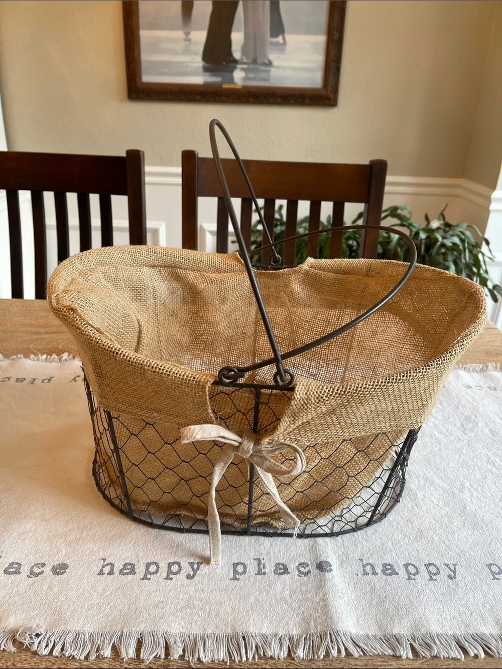 Rustic Burlap-Lined Wire Basket with Handle - Natural